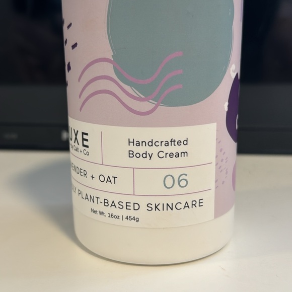 LUXE by Calt + Co Handcrafted Body Cream - Picture 3 of 4